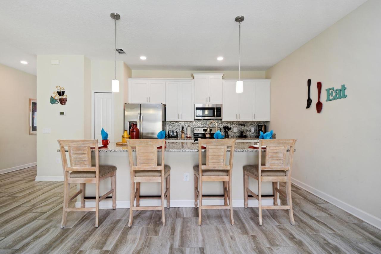 Four Bedrooms Home With Pool 3079 كيسيمي المظهر الخارجي الصورة