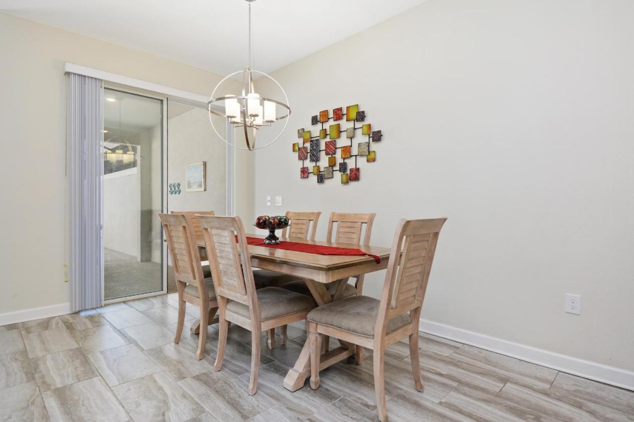 Four Bedrooms Home With Pool 3079 كيسيمي المظهر الخارجي الصورة