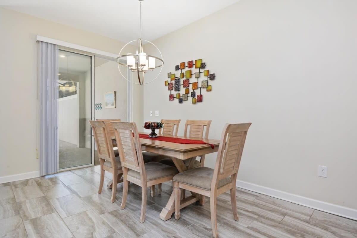 Four Bedrooms Home With Pool 3079 كيسيمي المظهر الخارجي الصورة