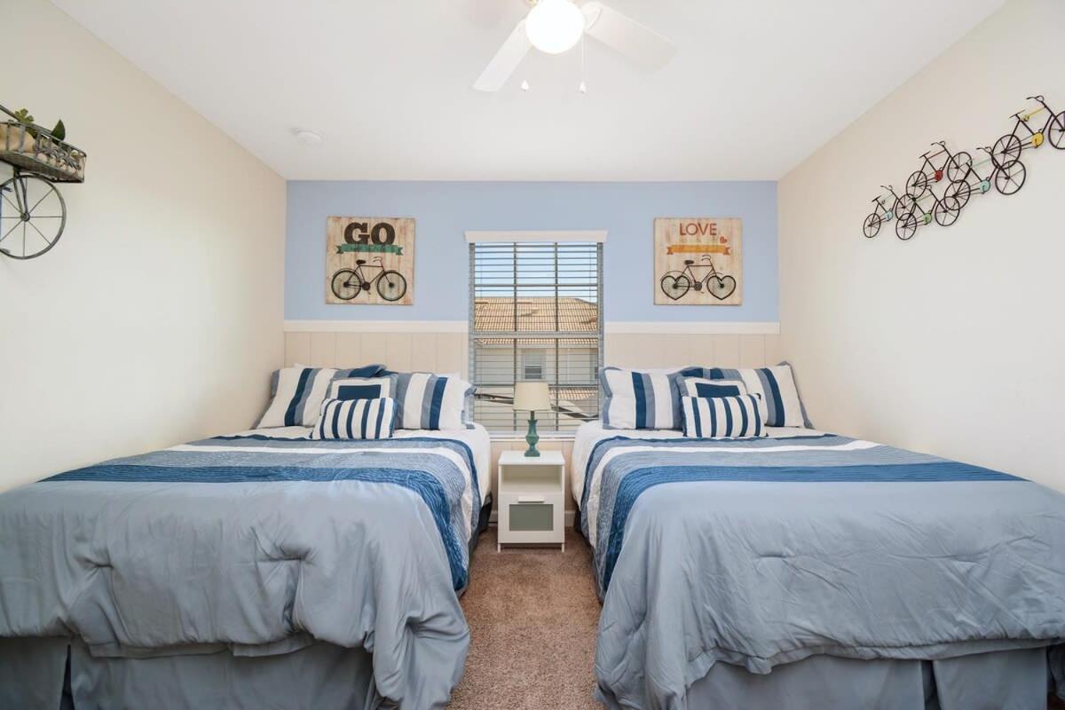 Four Bedrooms Home With Pool 3079 كيسيمي المظهر الخارجي الصورة