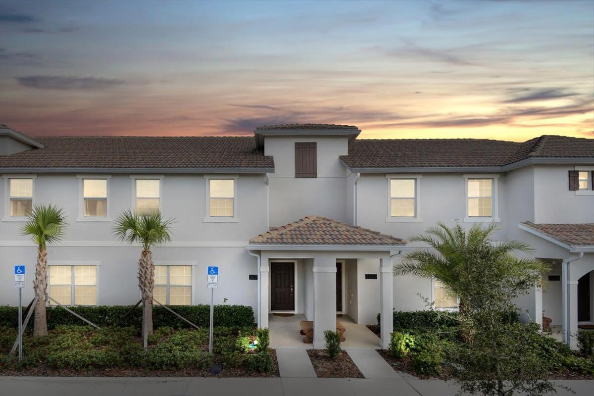 Four Bedrooms Home With Pool 3079 كيسيمي المظهر الخارجي الصورة